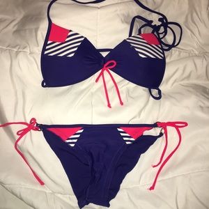 Bikini set. Body glove brand!
